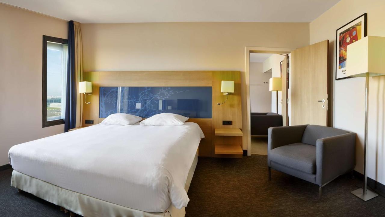 Park Inn By Radisson Liege Airport Grace-Hollogne Экстерьер фото