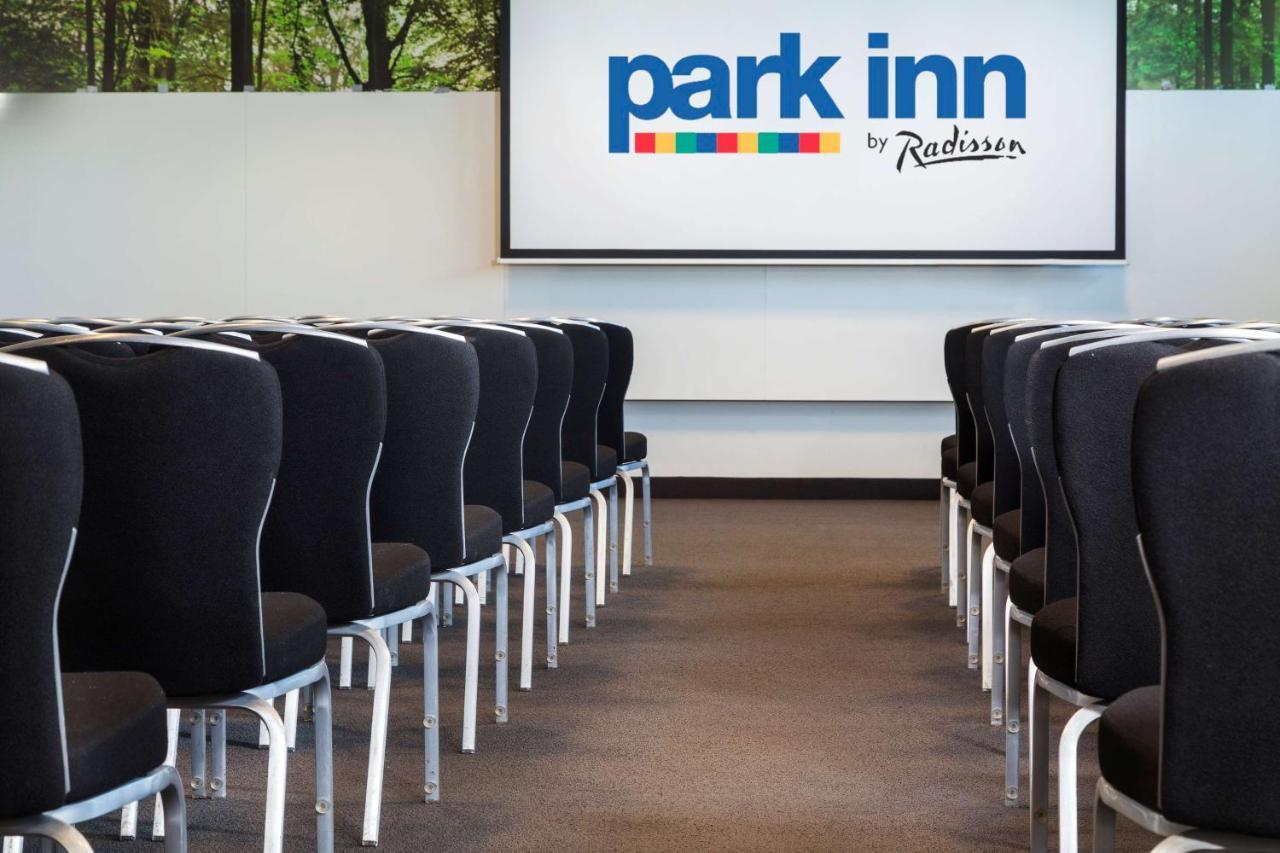 Park Inn By Radisson Liege Airport Grace-Hollogne Экстерьер фото