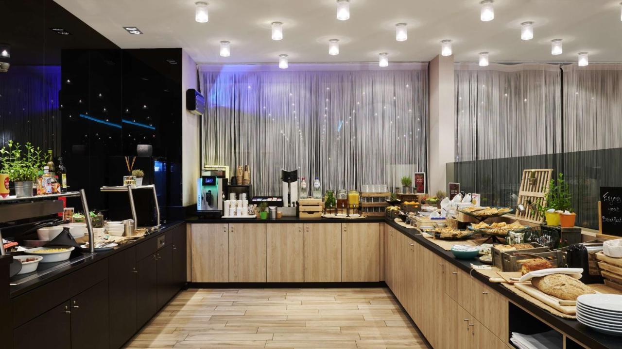 Park Inn By Radisson Liege Airport Grace-Hollogne Экстерьер фото